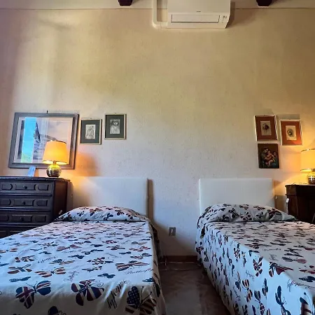 Casa Femi Apartment *